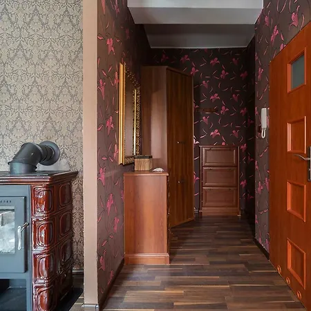Little - Powstancow Warszawy 35 Apartment