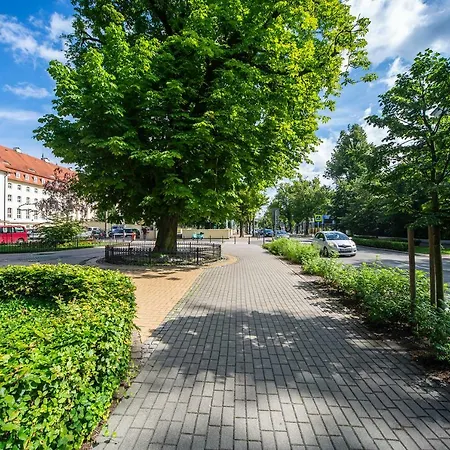 Apartment Little - Powstancow Warszawy 35