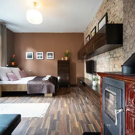 Apartment Little - Powstancow Warszawy 35